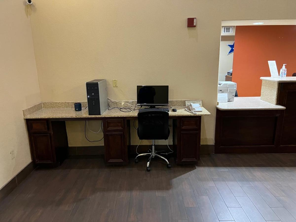 Americas Best Value Inn Pharr/Mcallen Exterior foto