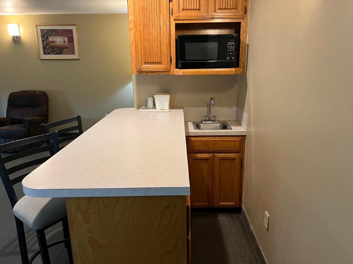 Americas Best Value Inn Pharr/Mcallen Exterior foto